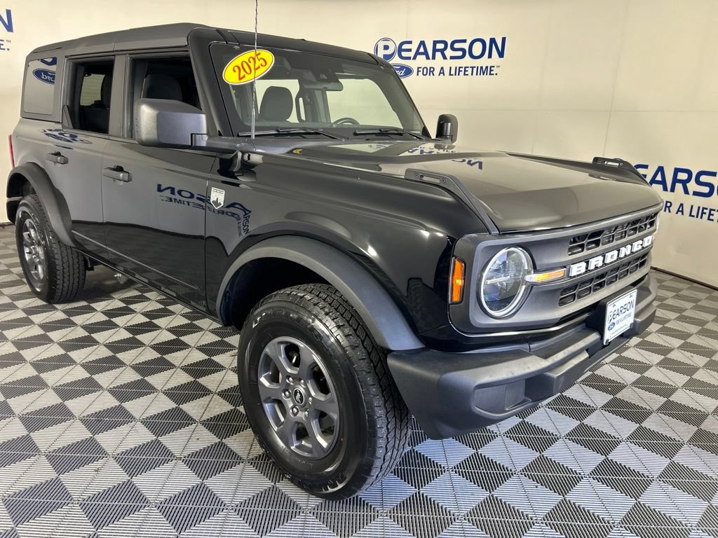Used 2025 Ford Bronco Big Bend AWD/4WD image 3