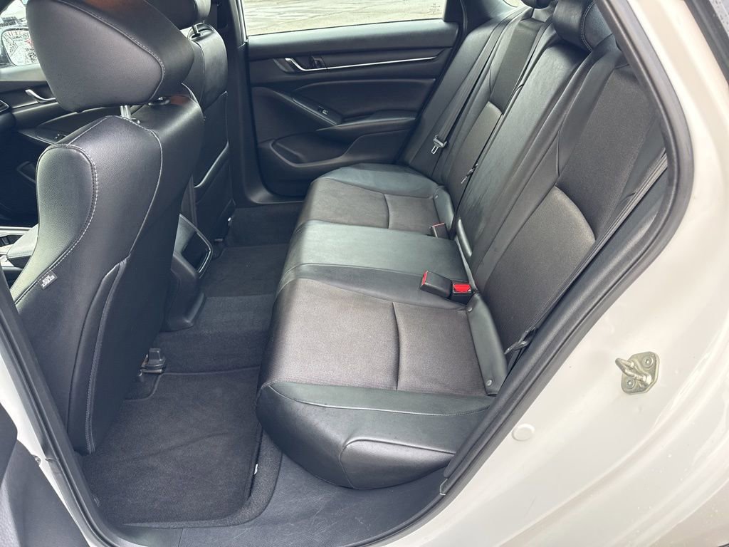 Used 2019 Honda Accord Sport image 13