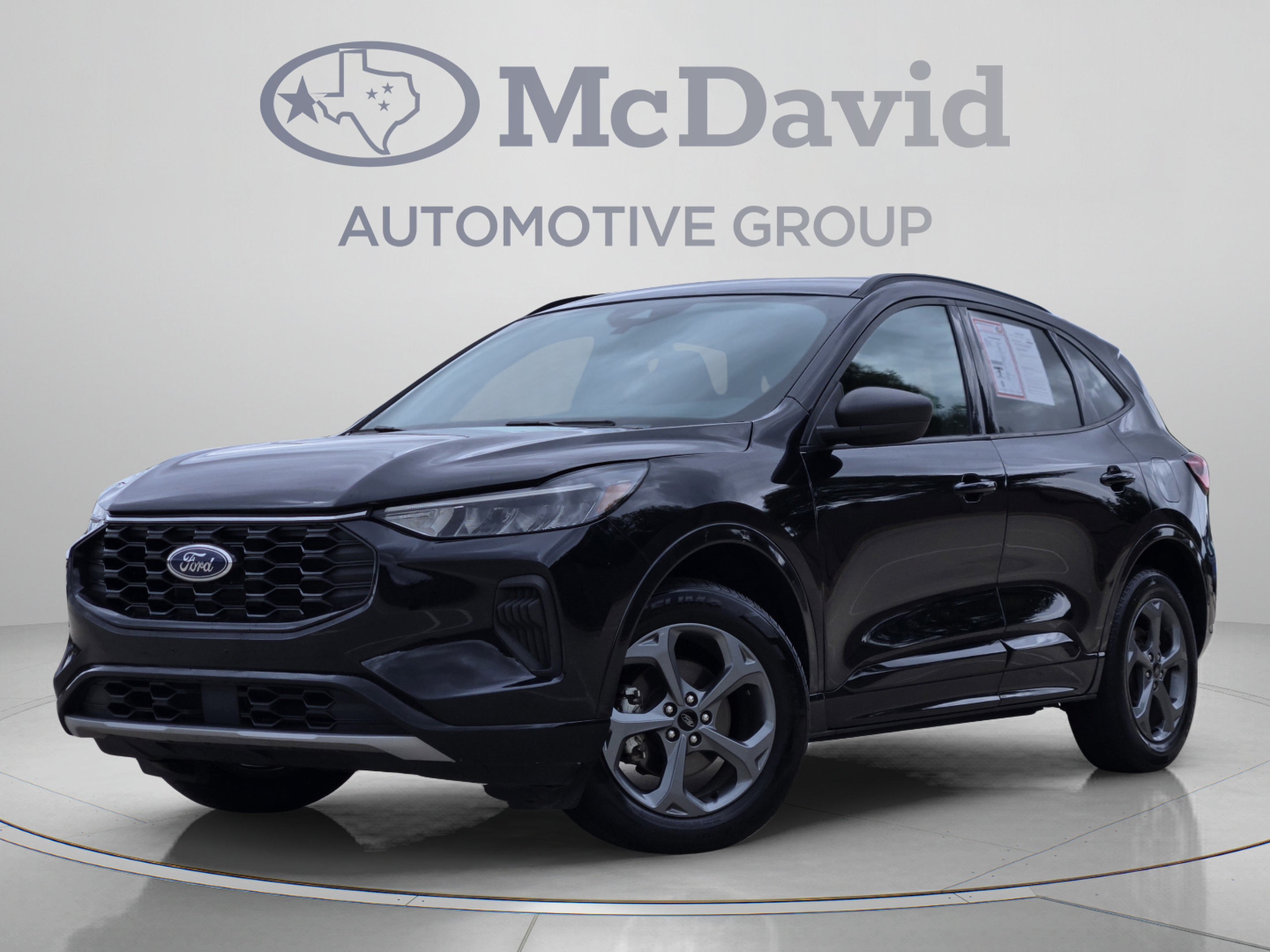 Used 2024 Ford Escape ST-Line AWD/4WD image 1