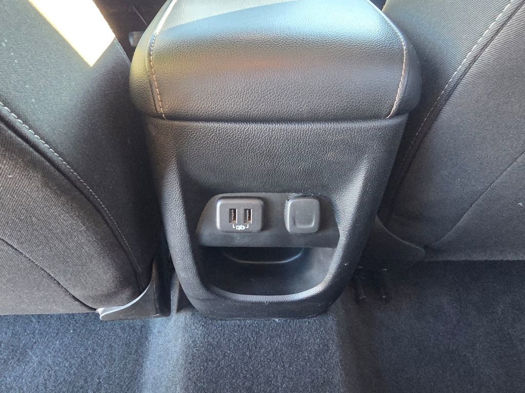 Used 2020 Chevrolet Colorado LT w/ LT Convenience Package image 28