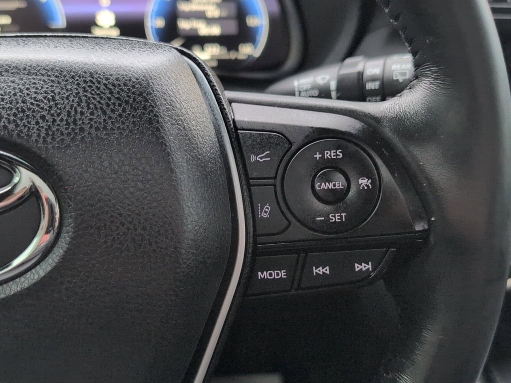 Certified 2023 Toyota Venza Limited image 37