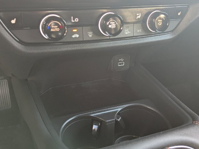 Certified 2025 Honda HR-V Sport image 23