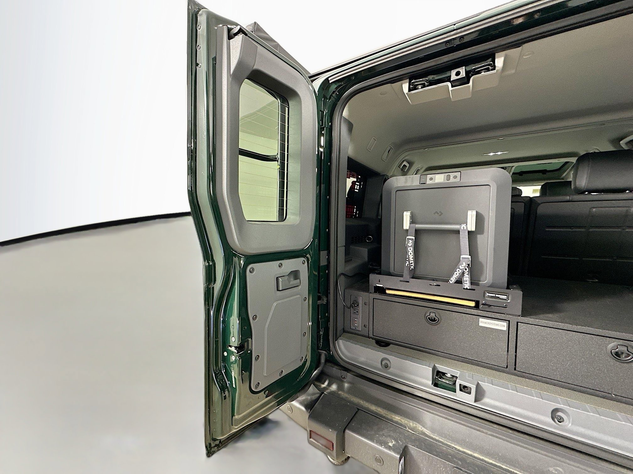 New 2025 INEOS Grenadier Station Wagon AWD/4WD image 43