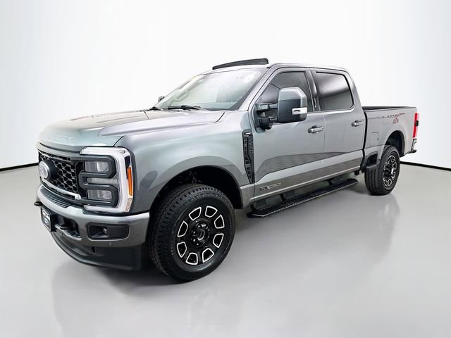 Used 2023 Ford F250 Lariat w/ Lariat Ultimate Package AWD/4WD image 3