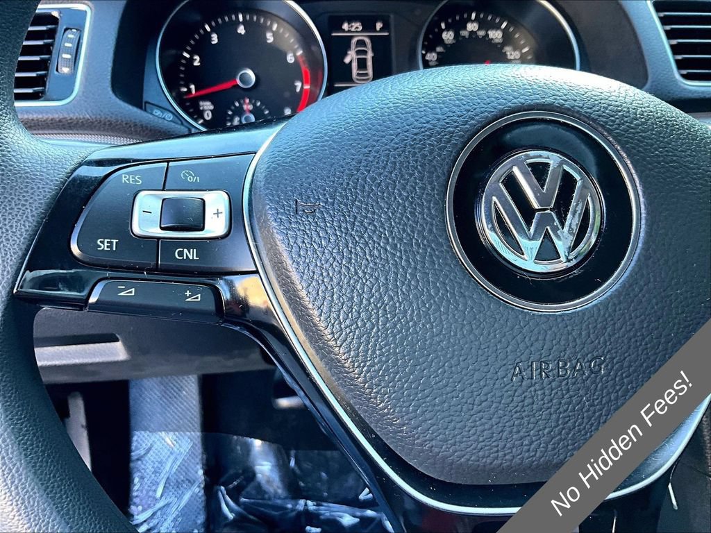 Used 2016 Volkswagen Passat 1.8T S FWD image 15