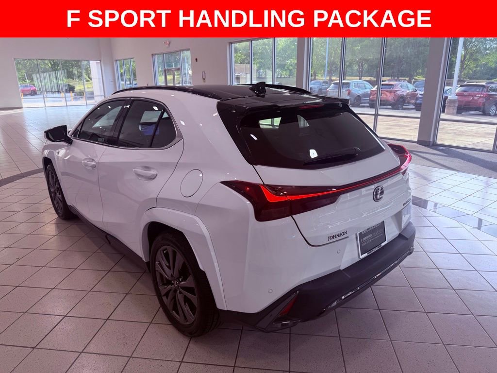 Certified 2024 Lexus UX 250h F Sport FWD image 6