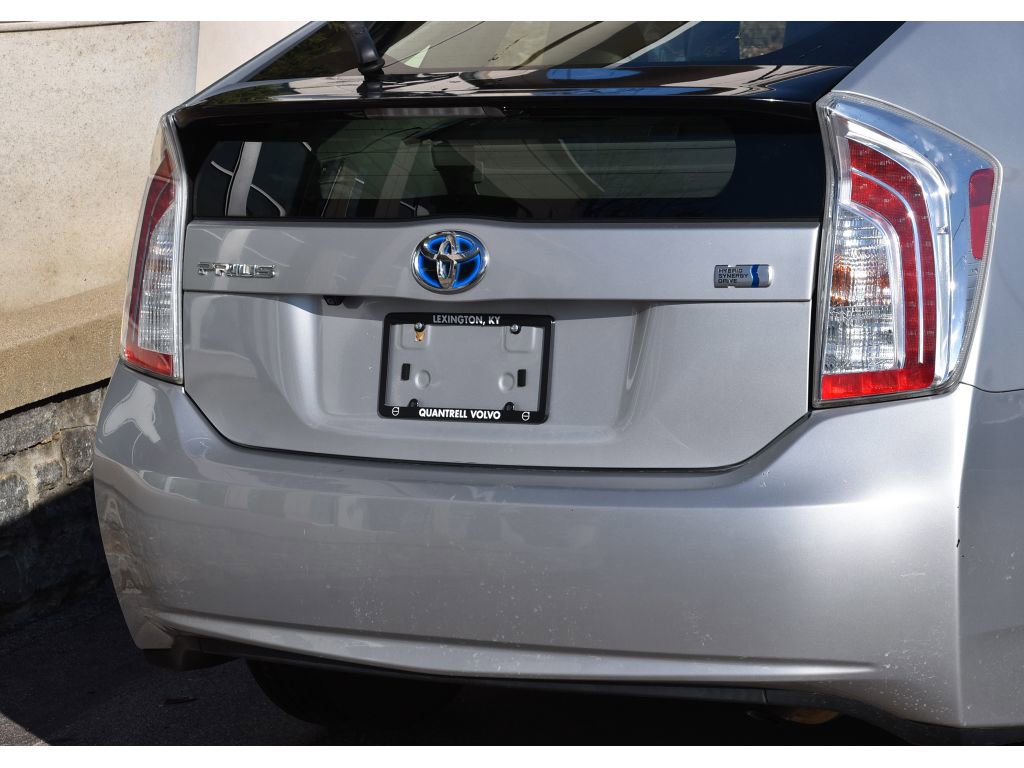 Used 2015 Toyota Prius Four image 27
