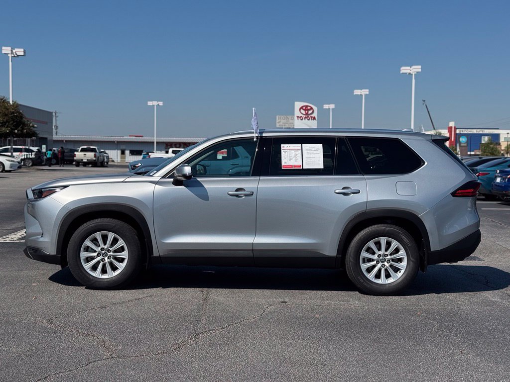 Used 2025 Toyota Grand Highlander FWD image 7