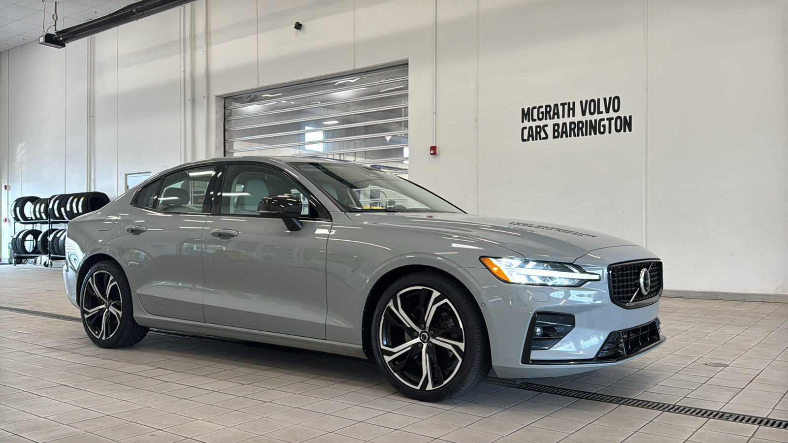 Used 2024 Volvo S60 B5 Plus w/ Climate Package AWD/4WD image 3