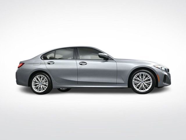Used 2023 BMW 330i Sedan w/ Driving Assistance Package image 33