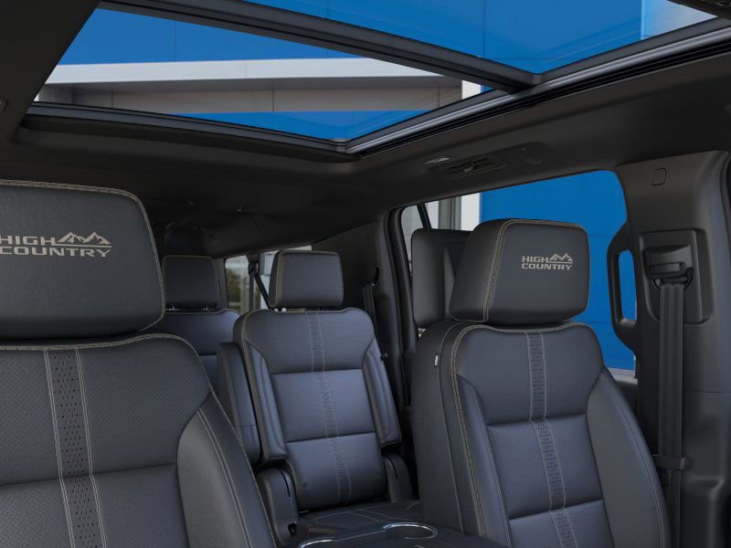 New 2026 Chevrolet Suburban High Country image 24