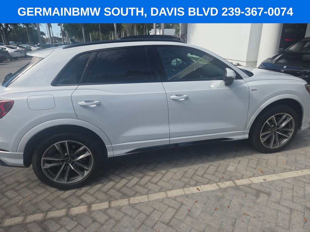 Used 2023 Audi Q3 2.0T Premium Plus image 23