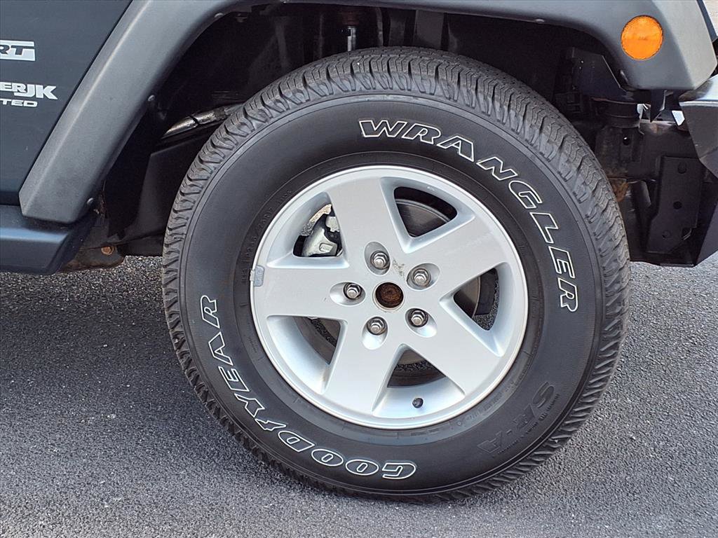 Used 2018 Jeep Wrangler Unlimited Sport S image 26