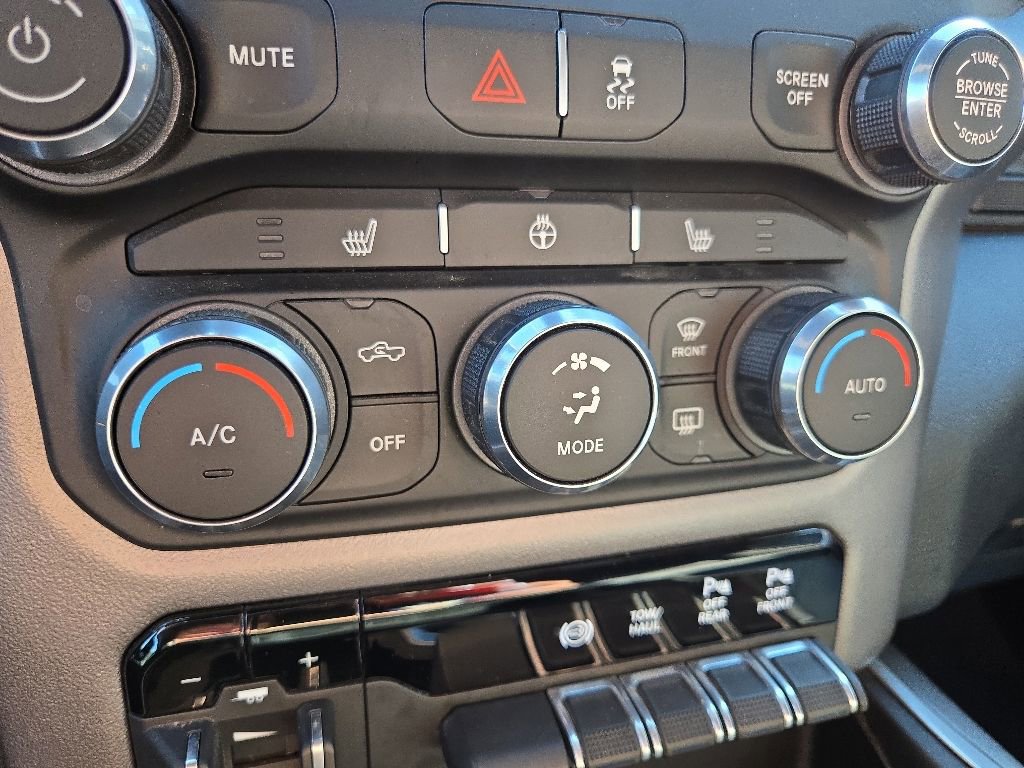 Used 2022 RAM 2500 Big Horn w/ Level B Equipment Group AWD/4WD image 66