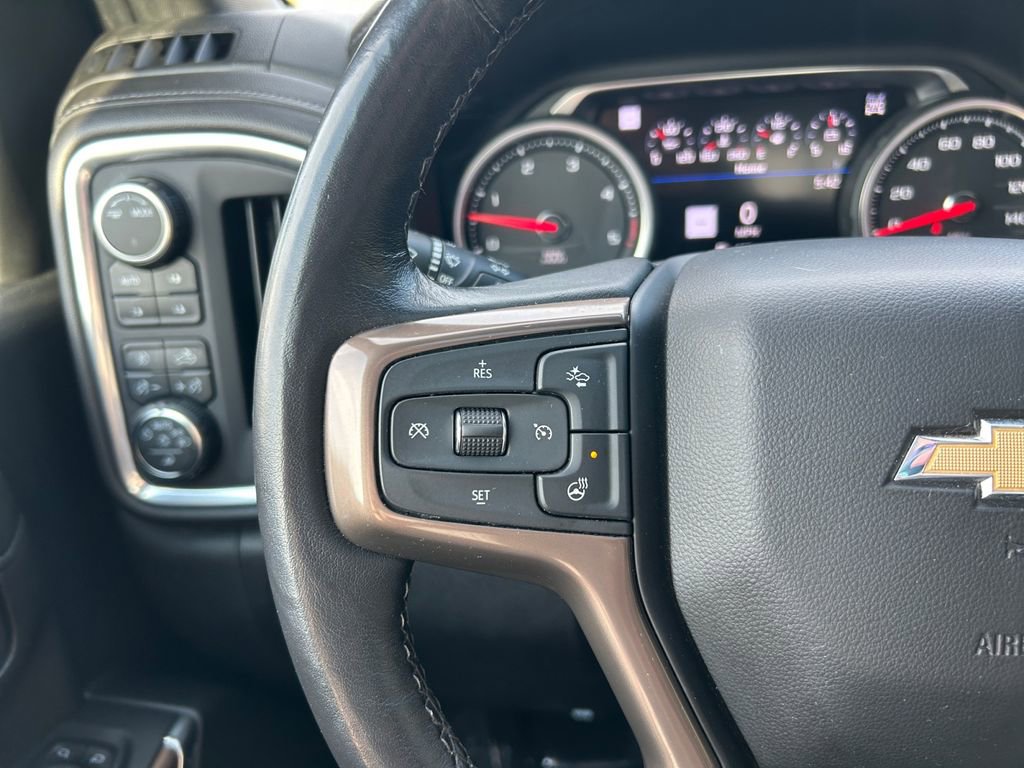 Used 2022 Chevrolet Silverado 3500 High Country w/ Safety Package II AWD/4WD image 18