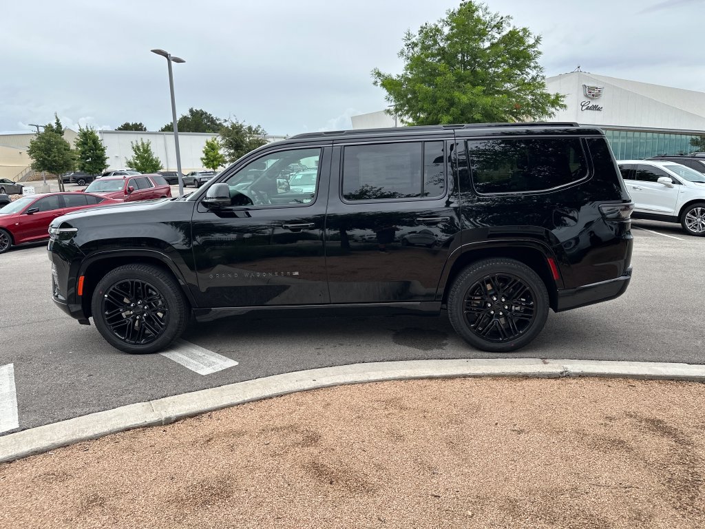 New 2026 Jeep Grand Wagoneer Limited AWD/4WD image 5