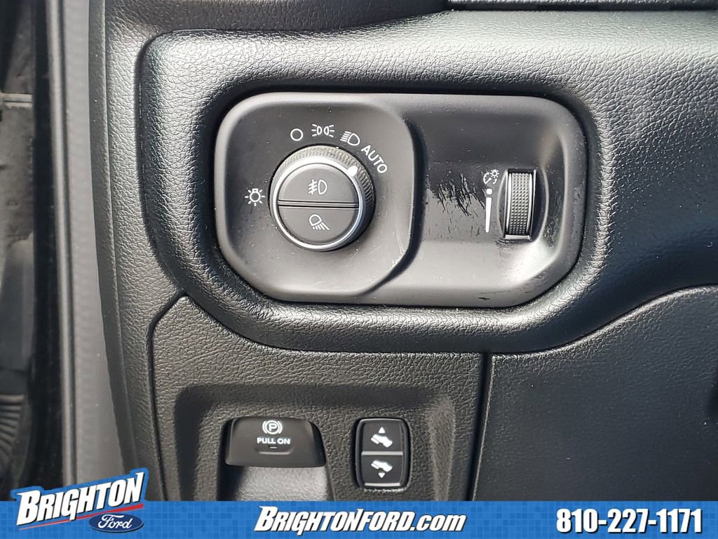 Used 2021 RAM 1500 Big Horn image 16