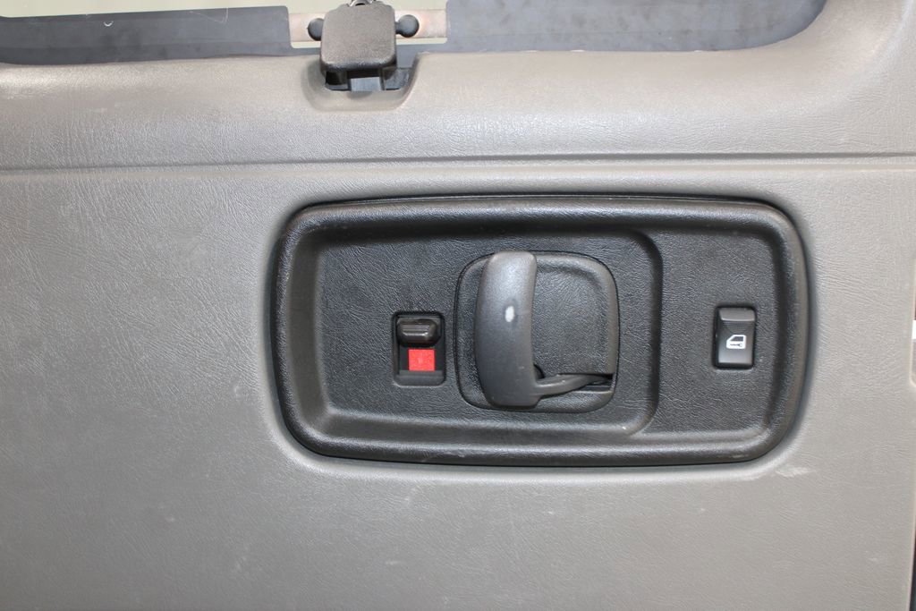 Used 2023 Chevrolet Express 3500 LS image 30