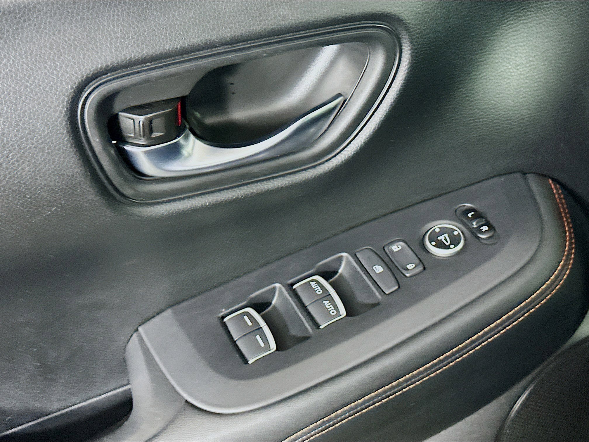 Used 2023 Honda HR-V Sport image 15