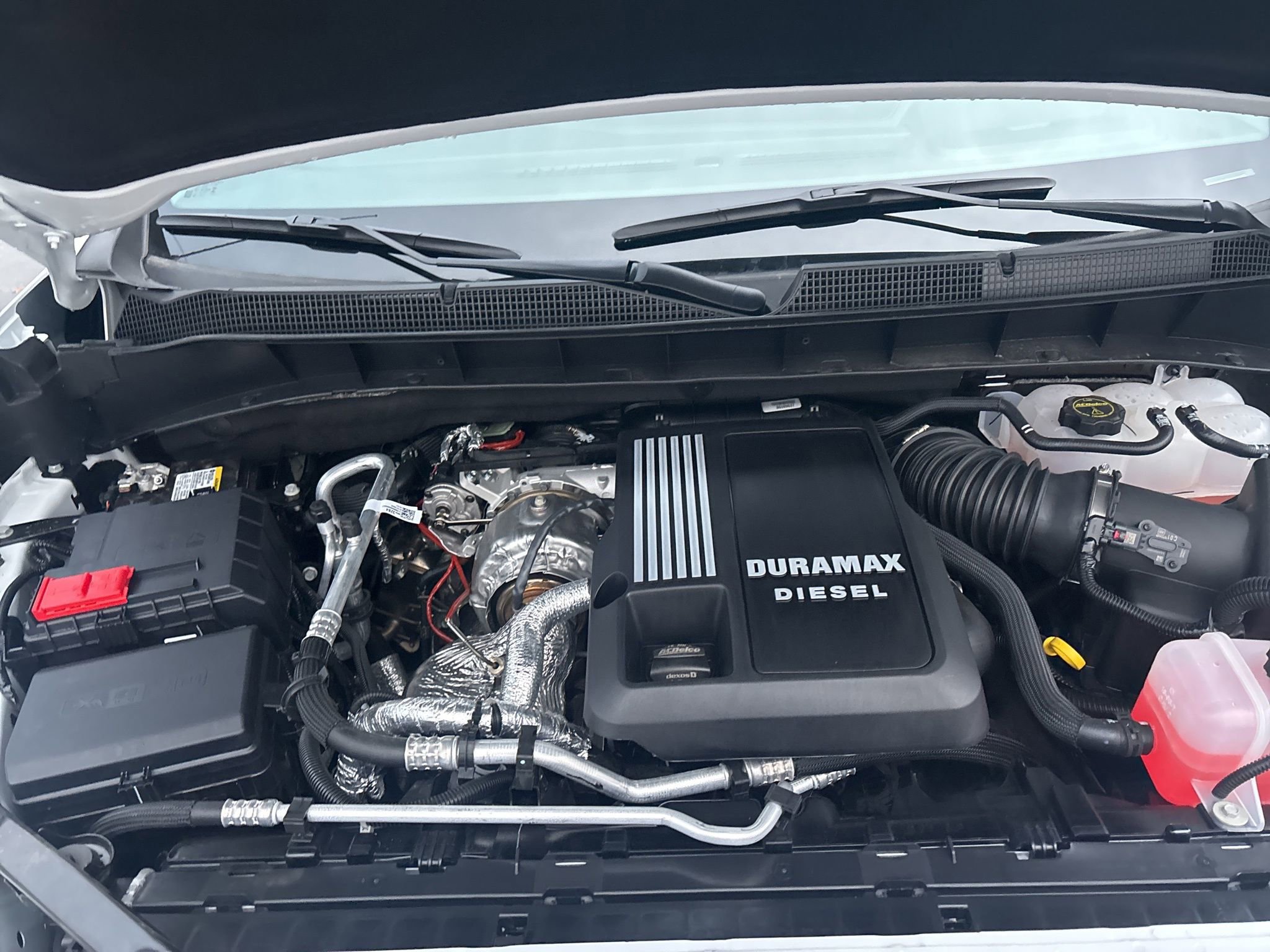 Used 2025 Chevrolet Silverado 1500 LT w/ Protection Package AWD/4WD image 15