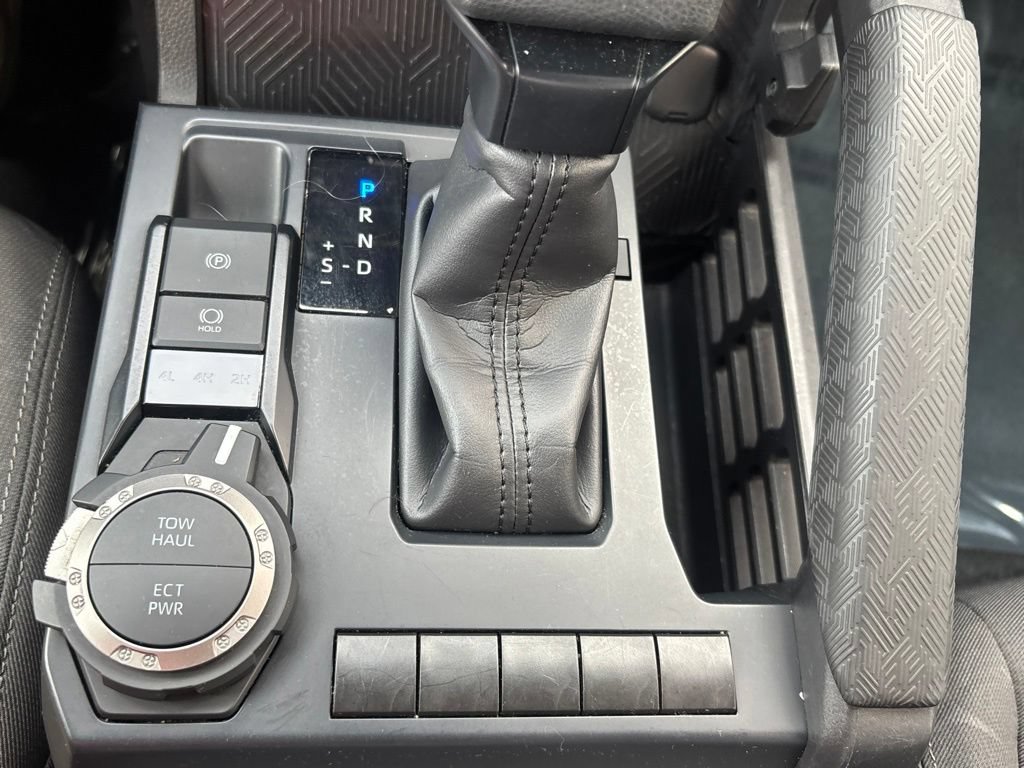 Used 2024 Toyota Tacoma TRD Sport AWD/4WD image 15