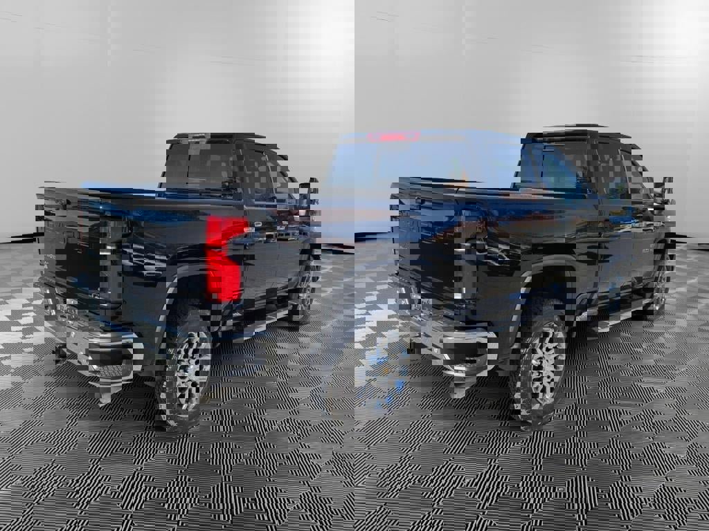 New 2026 Chevrolet Silverado 2500 LTZ image 7