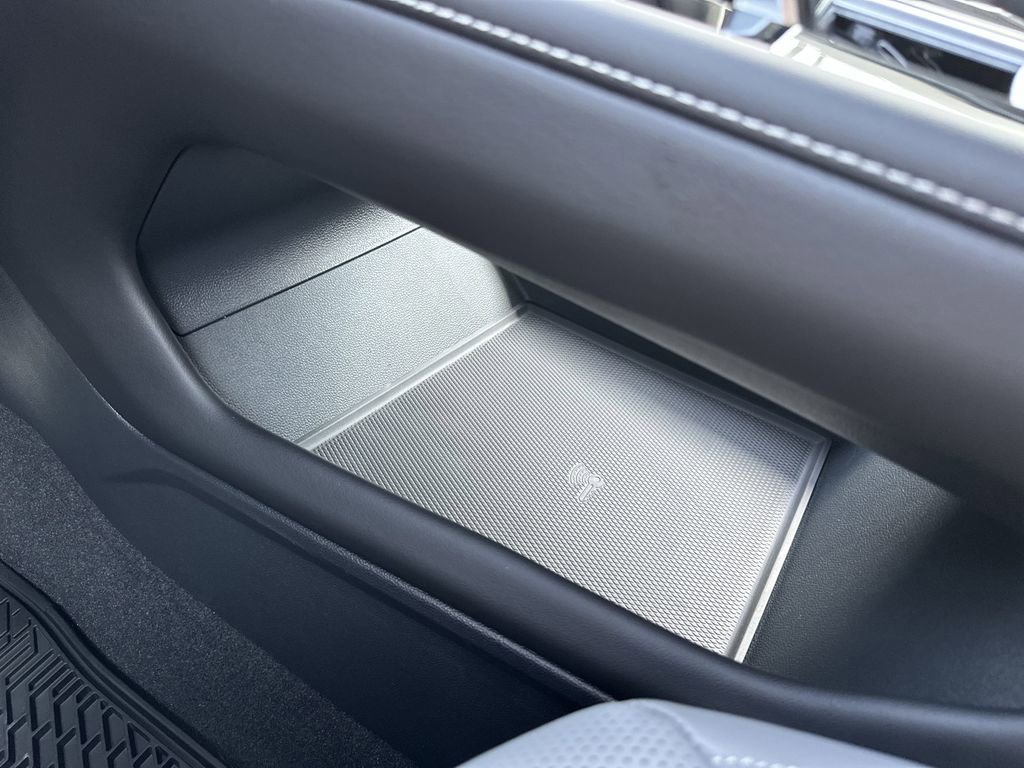 New 2026 Volkswagen Atlas Cross Sport SEL R-Line image 20