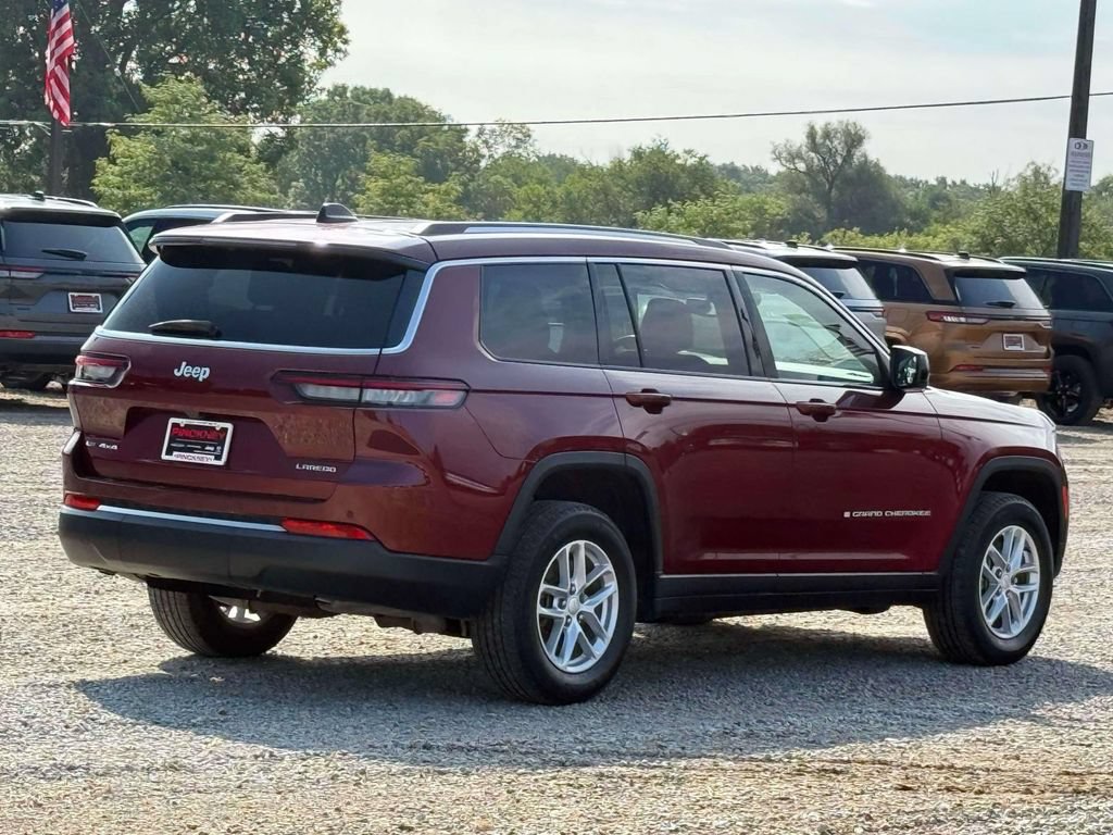 Used 2022 Jeep Grand Cherokee L Laredo w/ Luxury Tech Group I AWD/4WD image 7