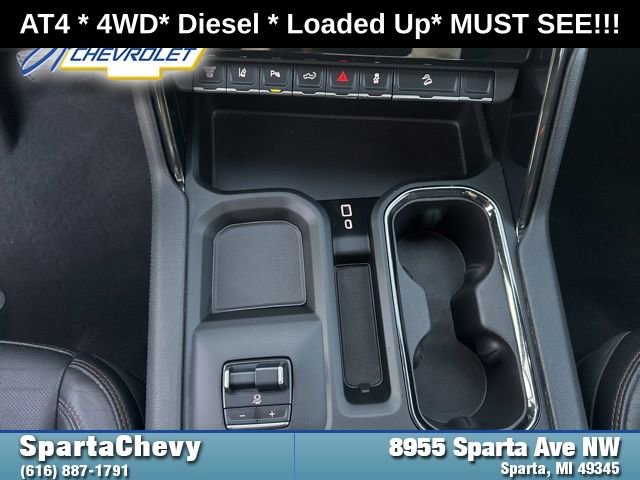 Used 2024 GMC Sierra 2500 AT4 image 16