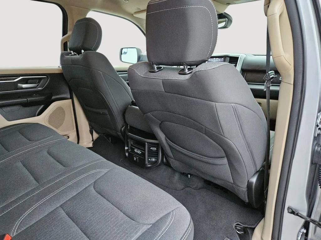 Used 2020 RAM 1500 Big Horn image 34