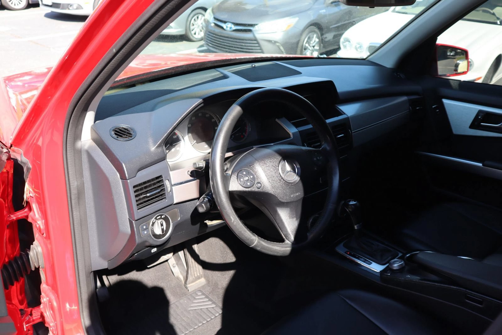 Used 2012 Mercedes-Benz GLK 350 2WD image 8