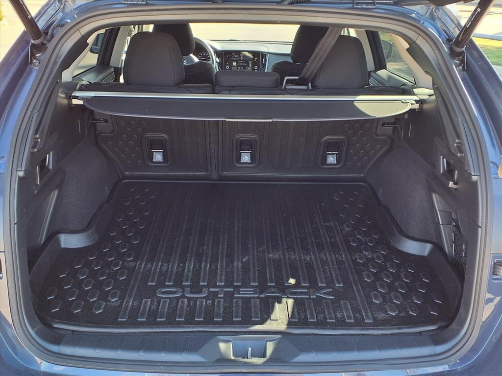 Certified 2025 Subaru Outback Premium image 24