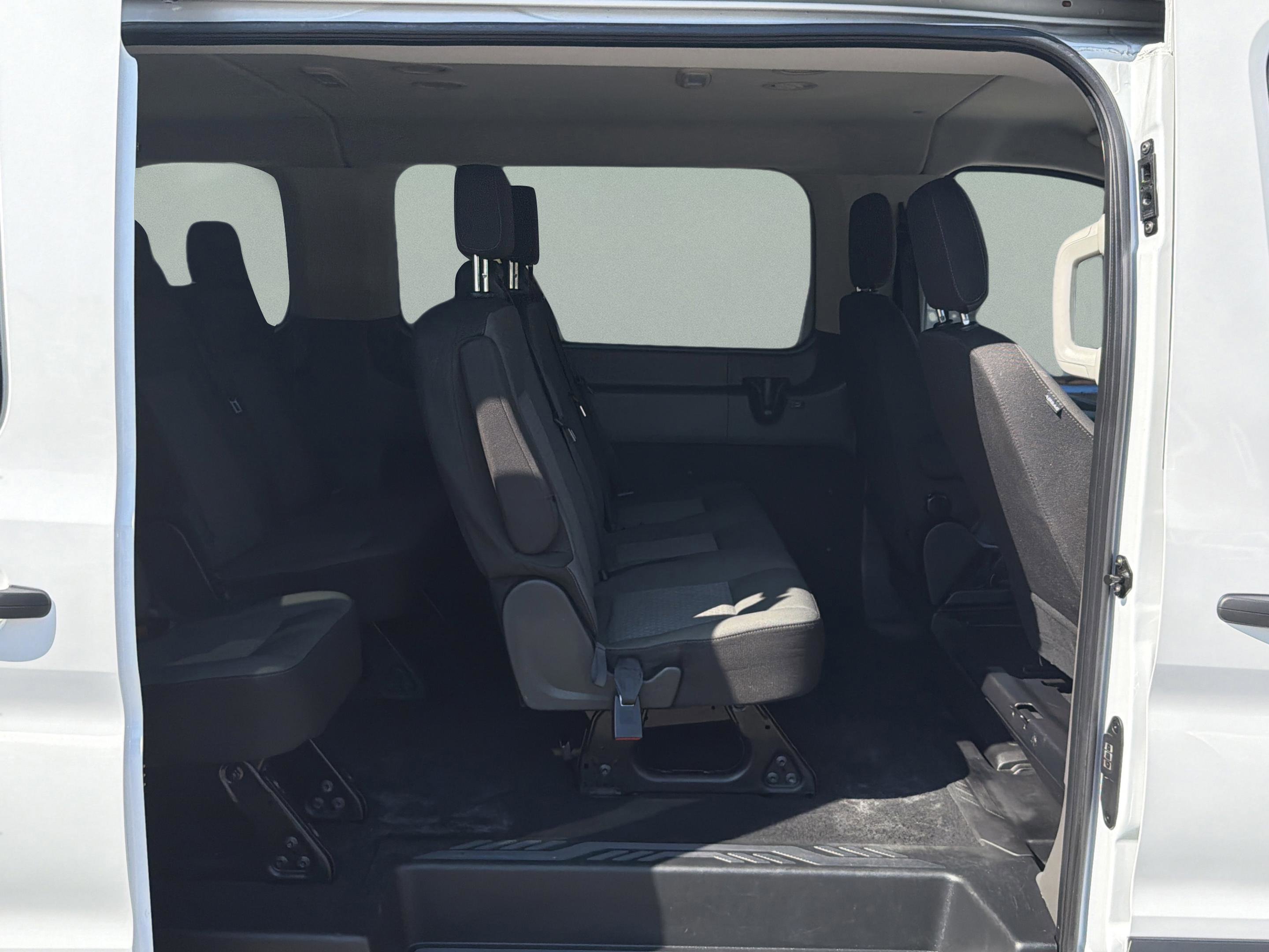 Used 2024 Ford Transit 350 XLT RWD image 24