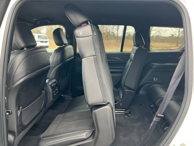 Certified 2024 Jeep Grand Cherokee L Laredo image 6