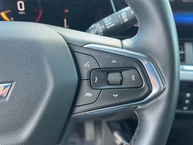 Used 2025 Chevrolet Trax LT w/ LT Convenience Package image 23