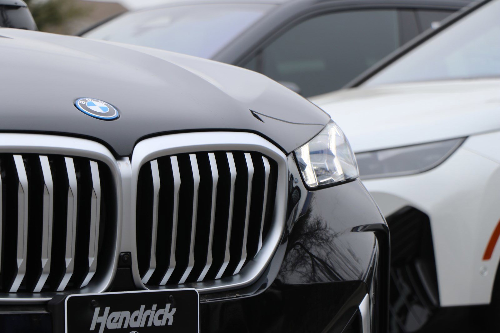 Certified 2025 BMW X5 xDrive50e w/ Parking Assistance Package image 6