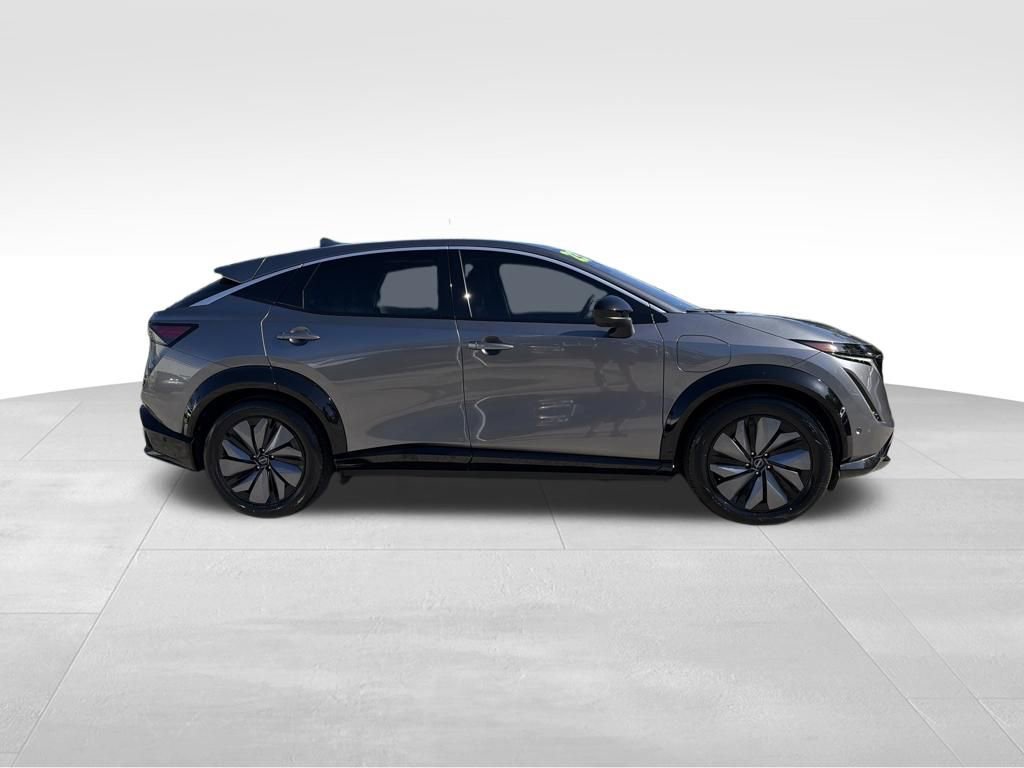 Used 2023 Nissan Ariya FWD image 9
