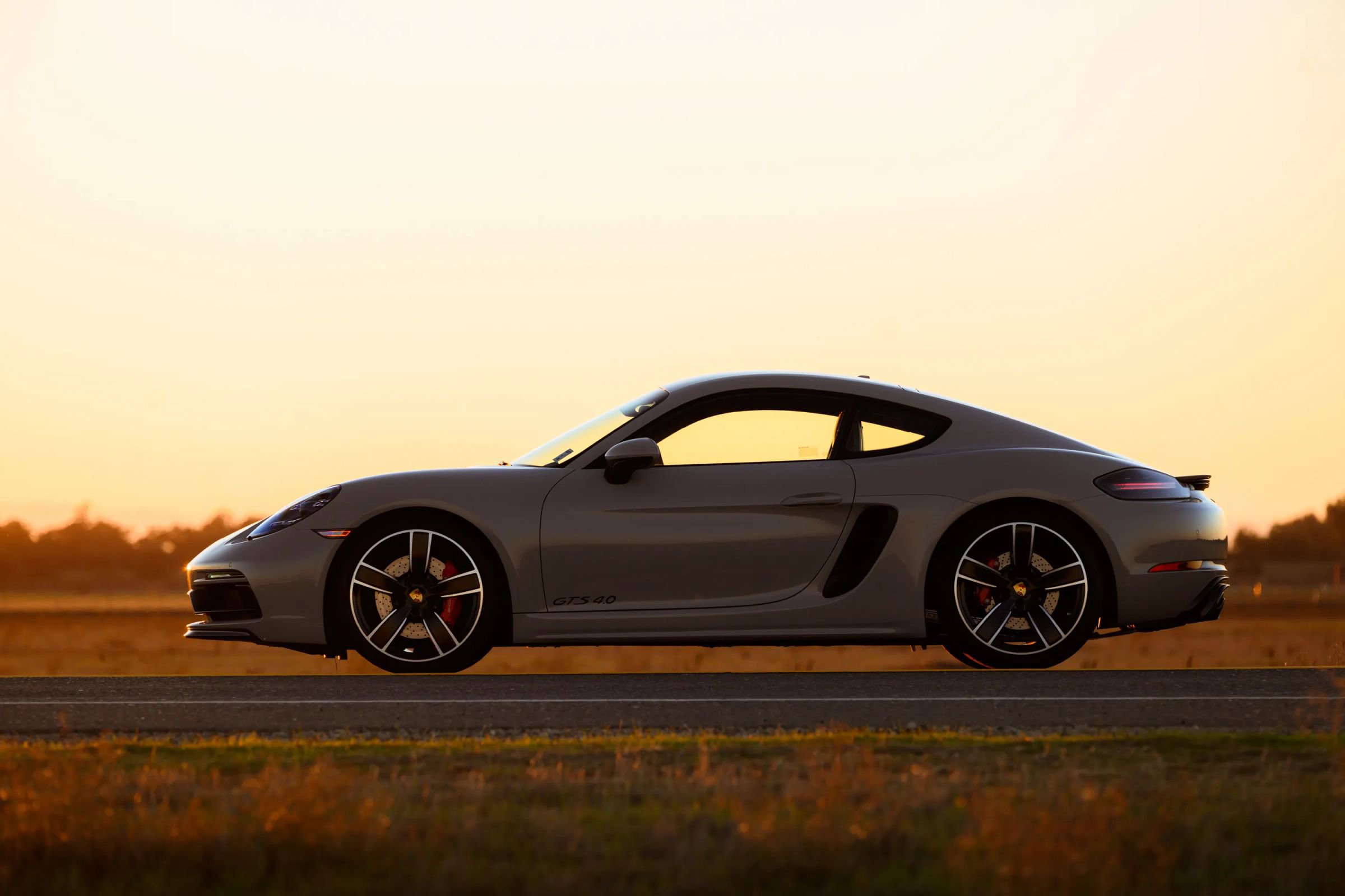 Used 2024 Porsche 718 Cayman GT4 image 16