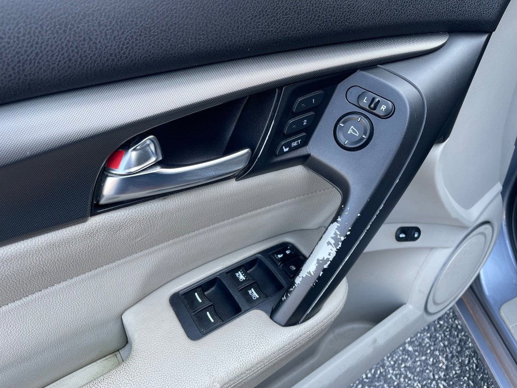 Used 2012 Acura TL FWD image 36