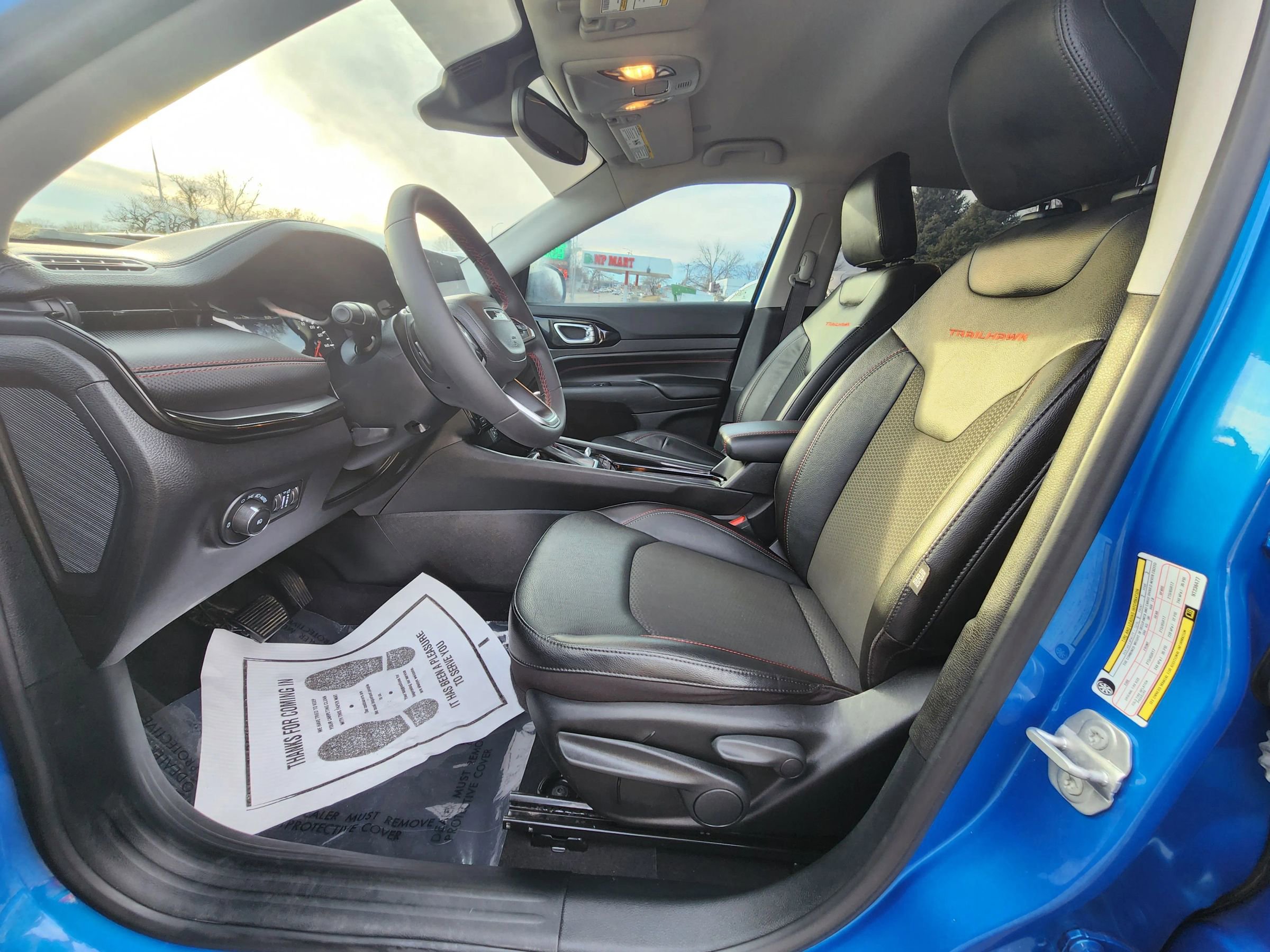 Used 2022 Jeep Compass Trailhawk w/ Trailer Tow Group AWD/4WD image 19