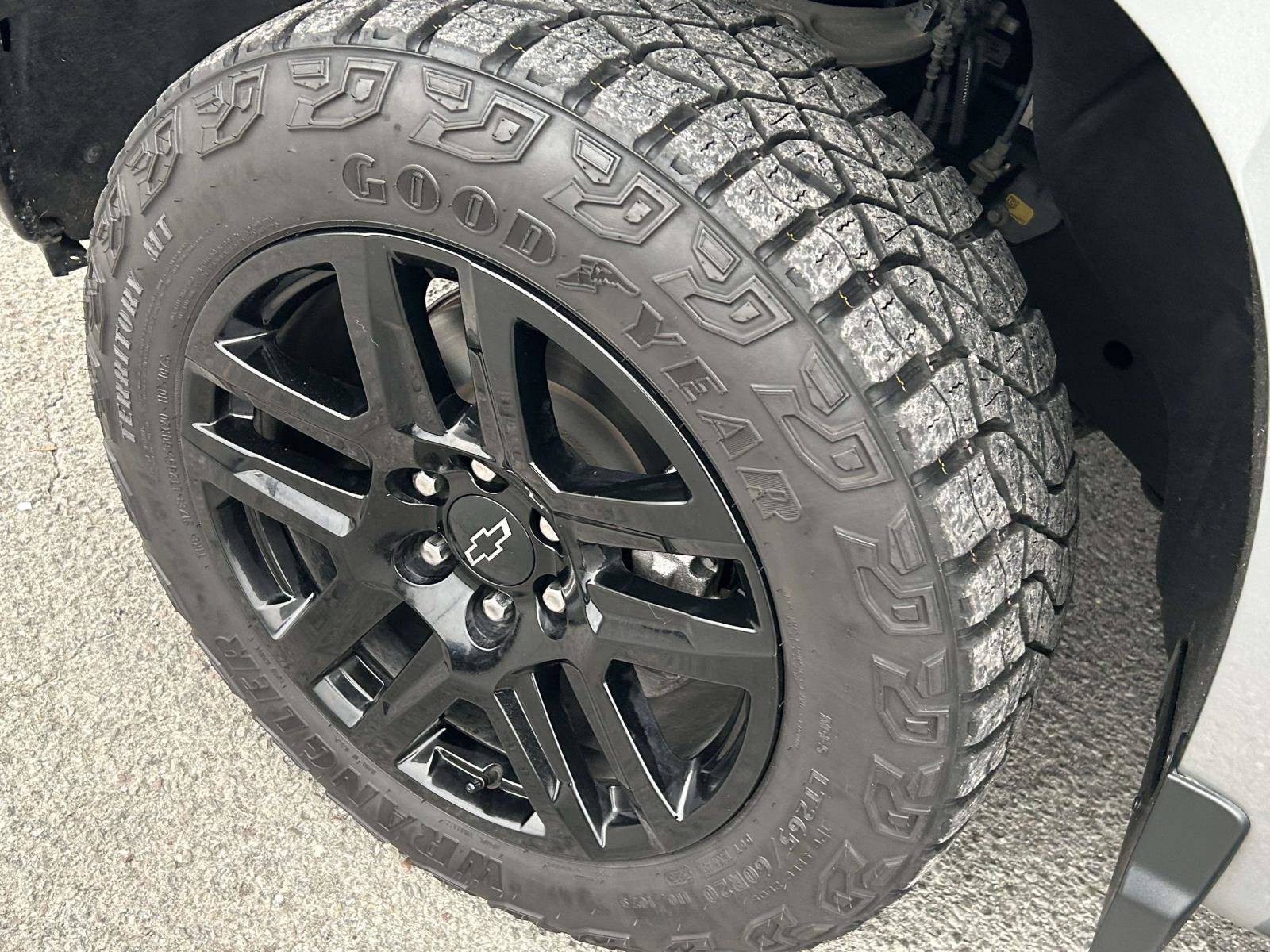 Used 2024 Chevrolet Silverado 1500 LT Trail Boss w/ LT Trail Boss Premium Package image 9