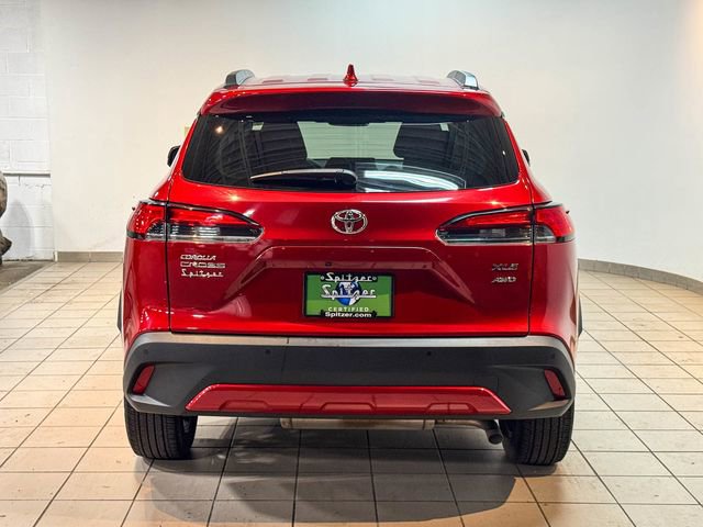 Used 2022 Toyota Corolla Cross XLE w/ Convenience Package image 10