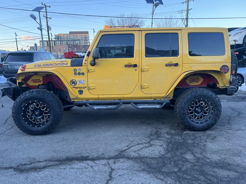 Used 2015 Jeep Wrangler Unlimited Rubicon image 9