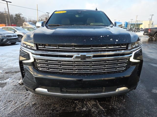 Used 2021 Chevrolet Suburban Premier w/ Premium Package image 2