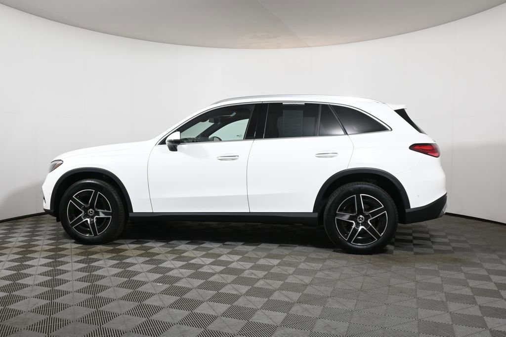 Certified 2026 Mercedes-Benz GLC 300 4MATIC image 2