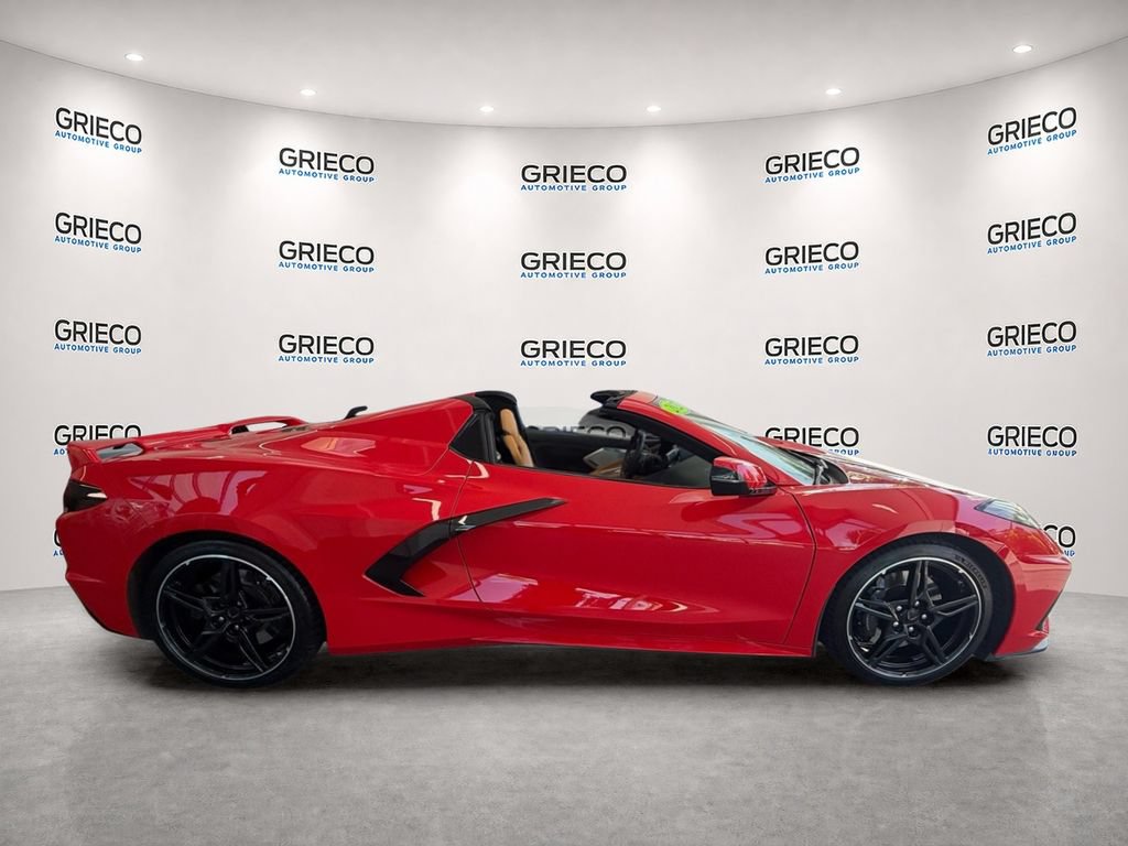 Used 2021 Chevrolet Corvette Stingray Premium Conv w/ Z51 Performance Package RWD image 8