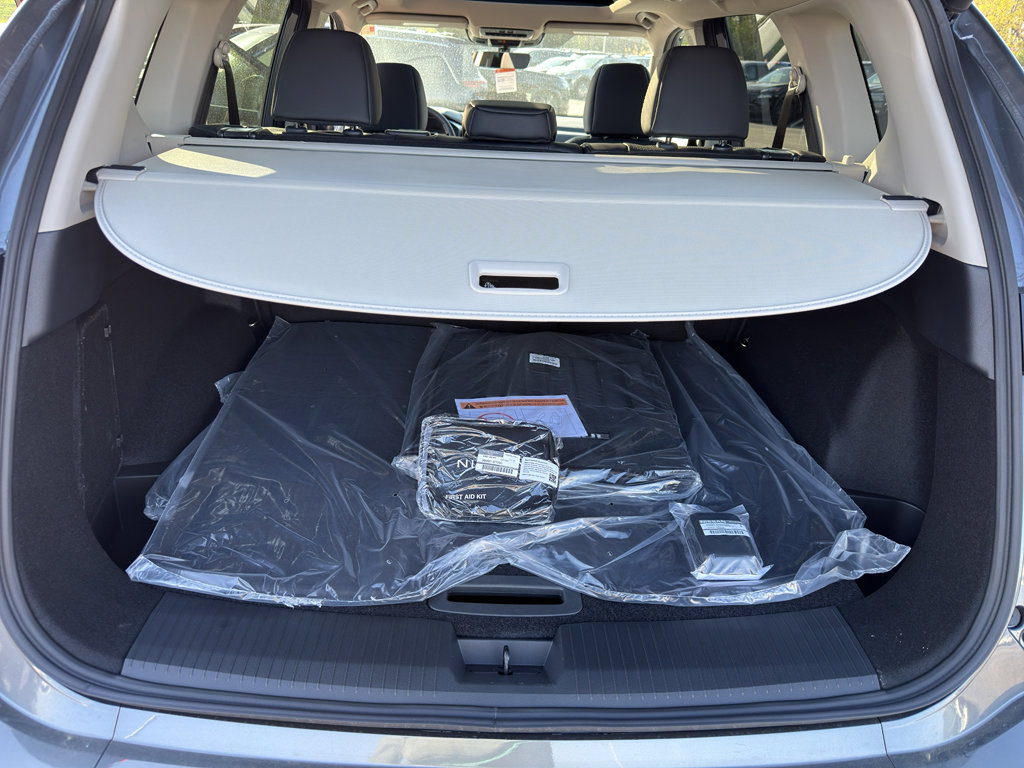 New 2026 Nissan Rogue SV AWD/4WD image 36