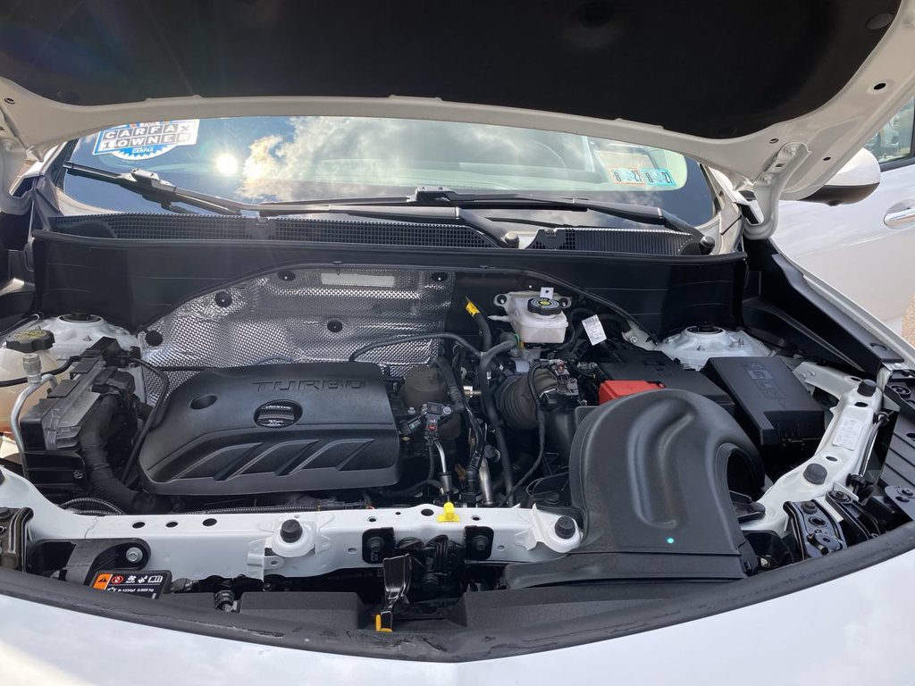 Used 2024 Buick Encore GX Avenir w/ Avenir Technology Package FWD image 33