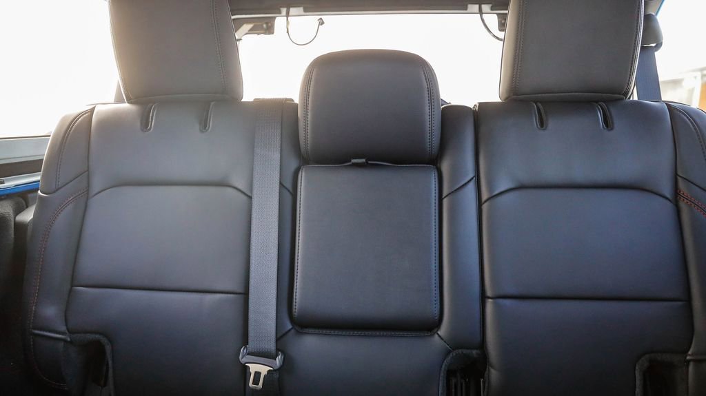 New 2025 Jeep Wrangler Unlimited Rubicon image 27