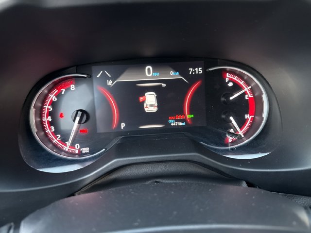 Used 2025 Toyota RAV4 XLE FWD image 16